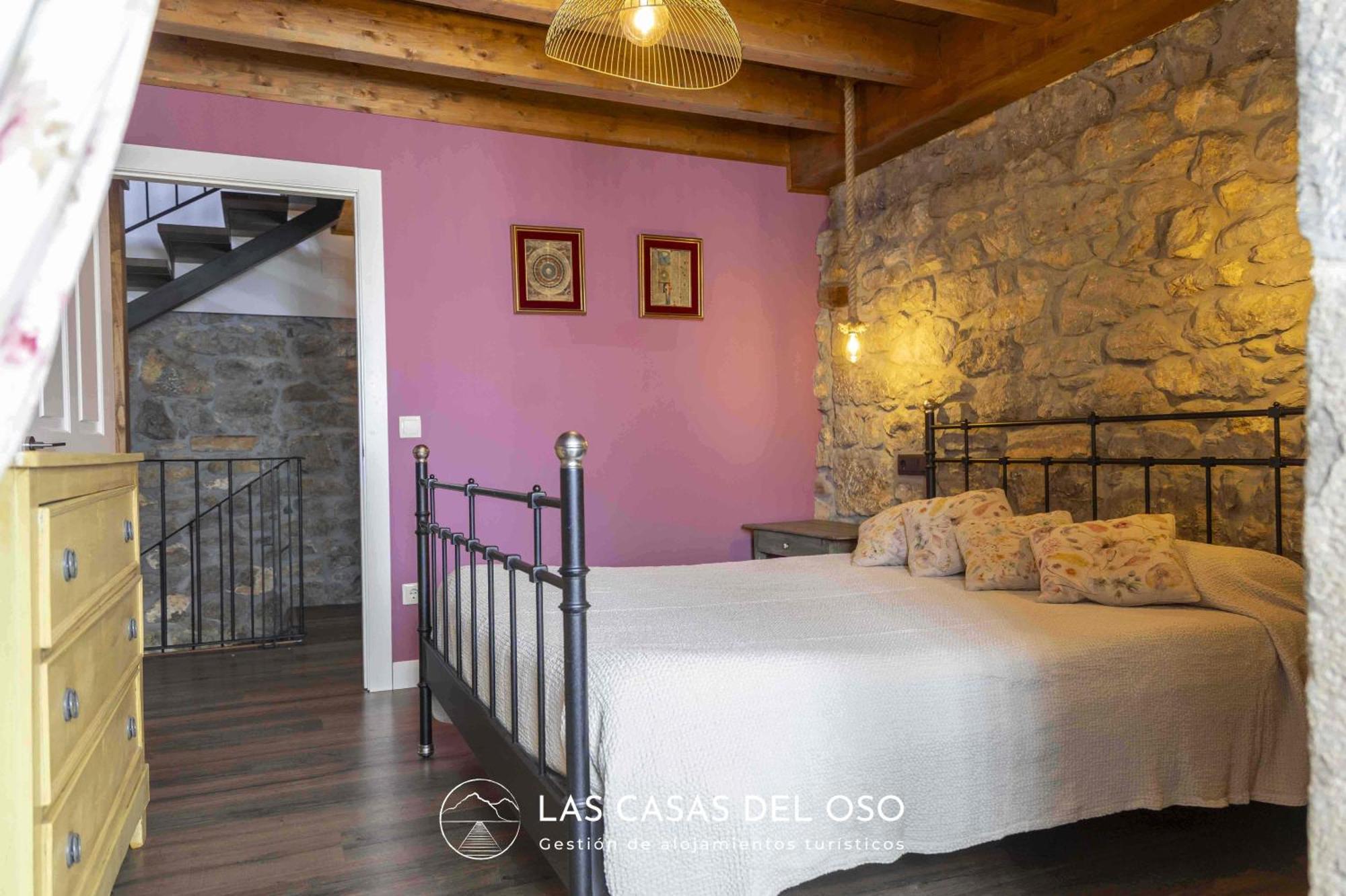 El Mirador De San Trocaya - Las Casas Del Oso Villamarcel Bagian luar foto