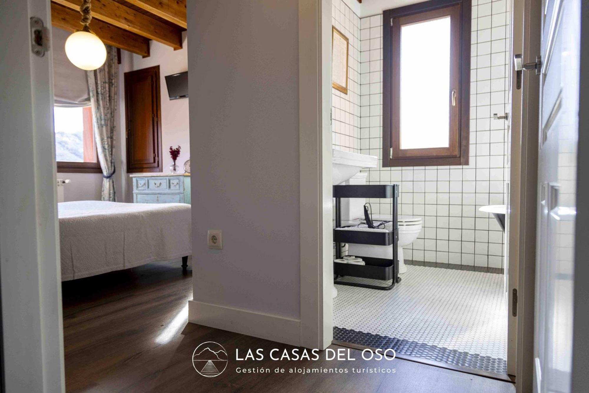 El Mirador De San Trocaya - Las Casas Del Oso Villamarcel Bagian luar foto