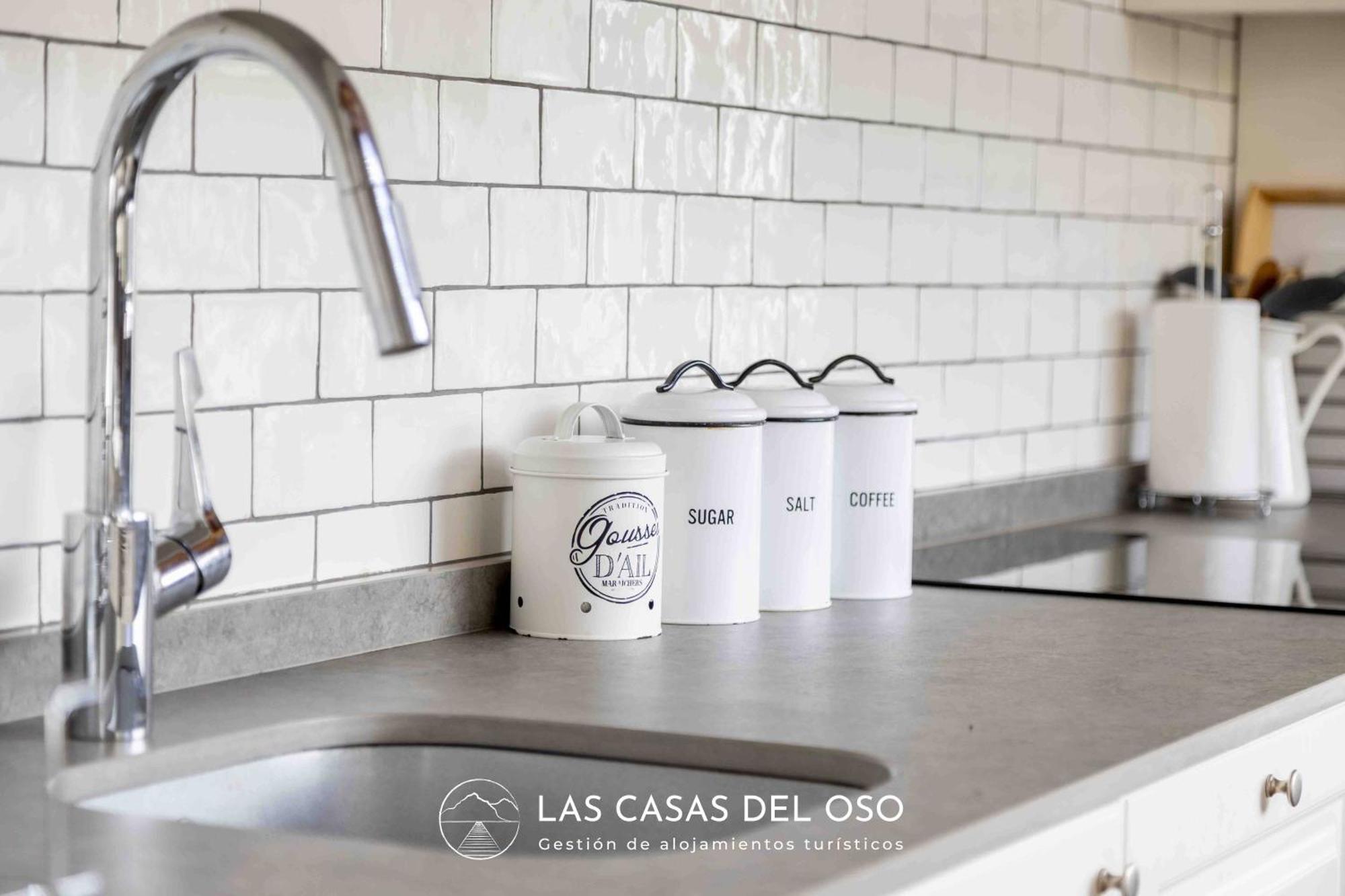 El Mirador De San Trocaya - Las Casas Del Oso Villamarcel Bagian luar foto