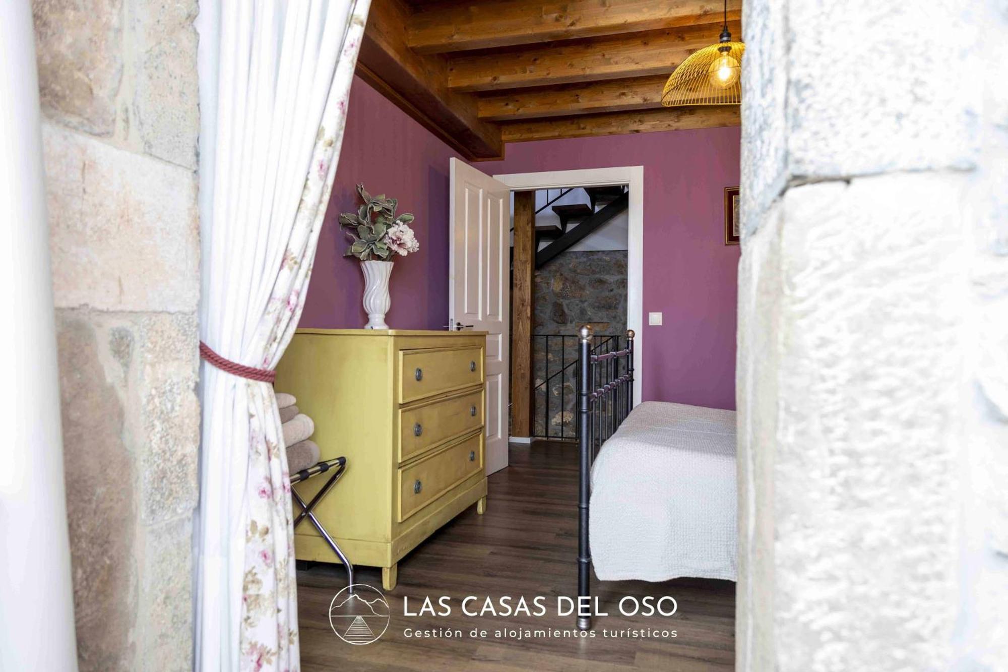 El Mirador De San Trocaya - Las Casas Del Oso Villamarcel Bagian luar foto